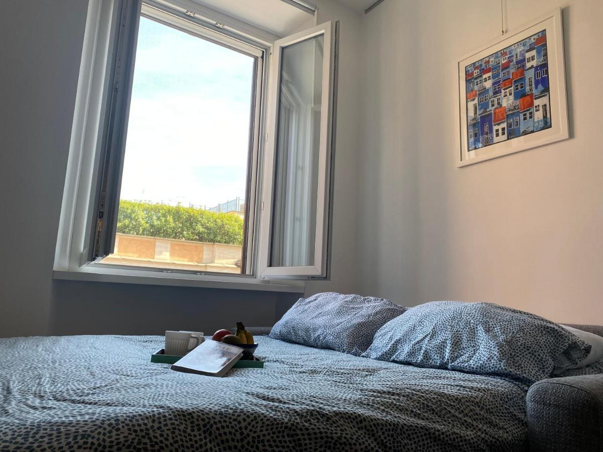 Leopardi Sweet Home Roma Esterno foto